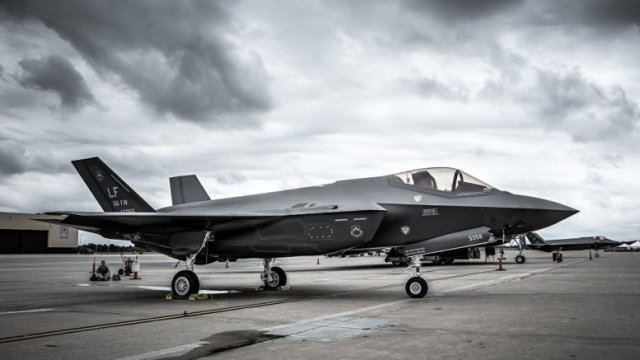 F- 35